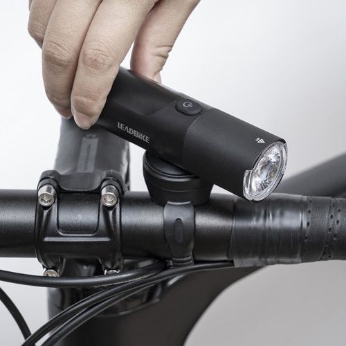 Велофара LEADBIKE M02-OSRAM 800LM, 2500mAh, waterproof, children lock, Li-Ion акум, ЗУ Type-C 02800 фото
